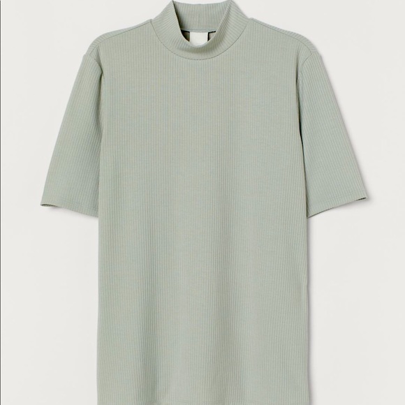 stand up collar top - Picture 1 of 2